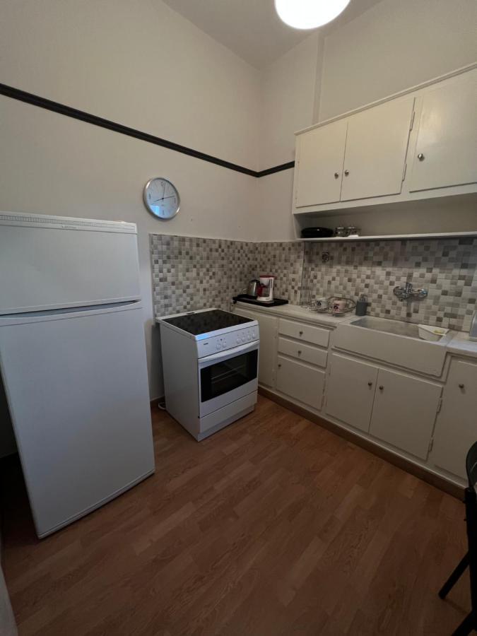Above Apartments Near The Airport Αρτέμιδα Εξωτερικό φωτογραφία